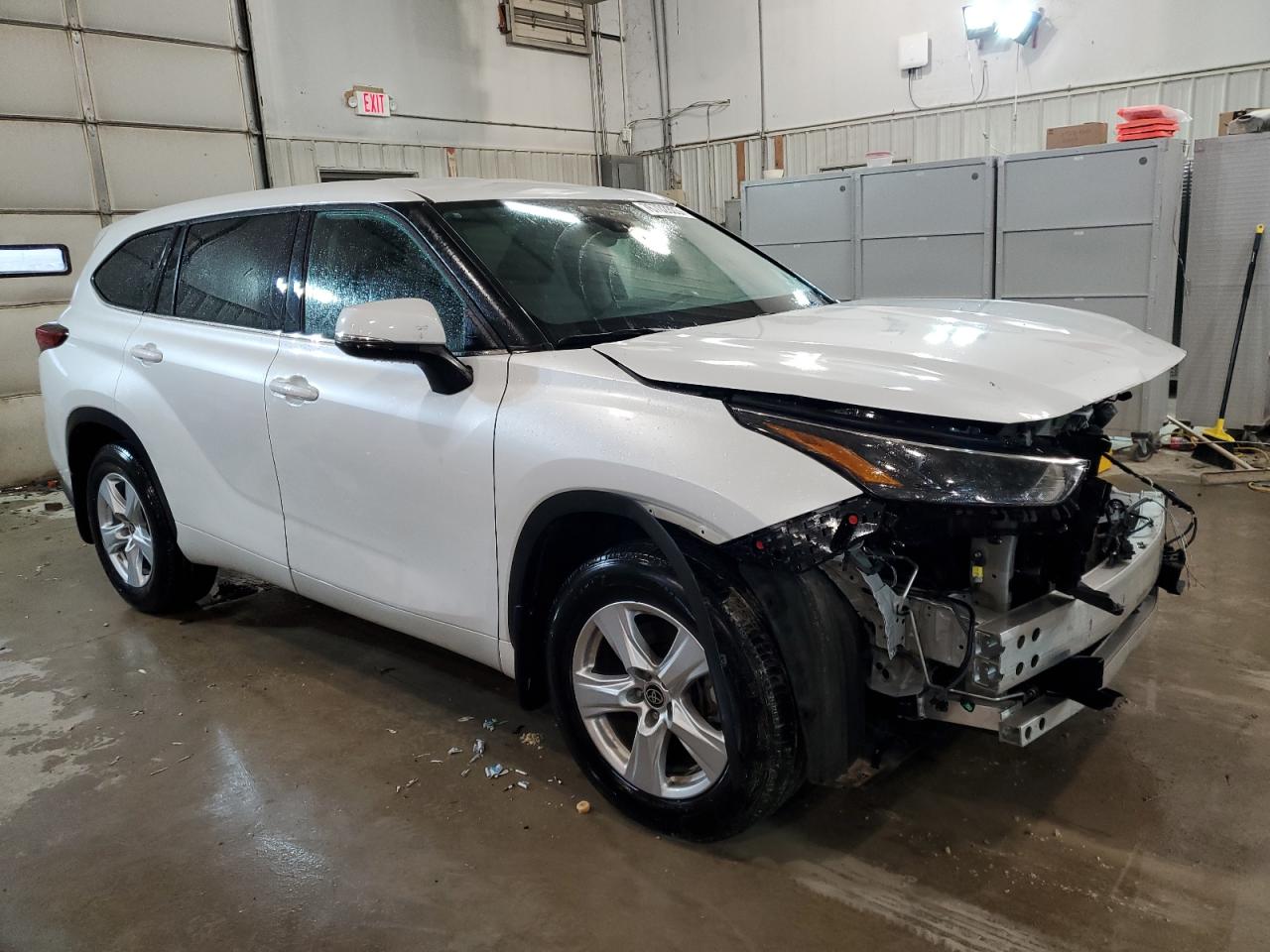 2022 TOYOTA HIGHLANDER L VIN:5TDBZRBH0NS590520