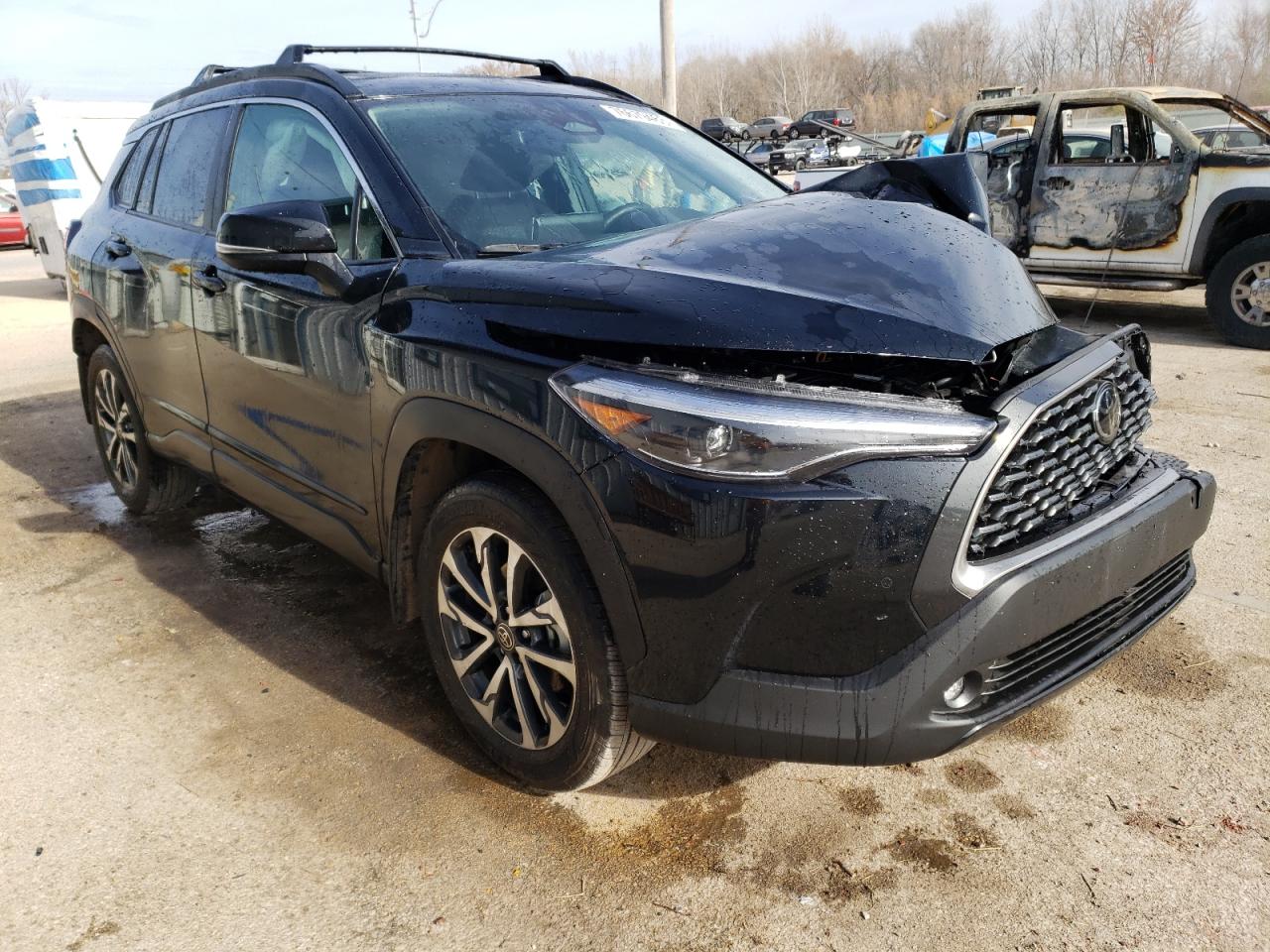 2023 TOYOTA COROLLA CROSS XLE VIN:7MUDAABG1PV070232