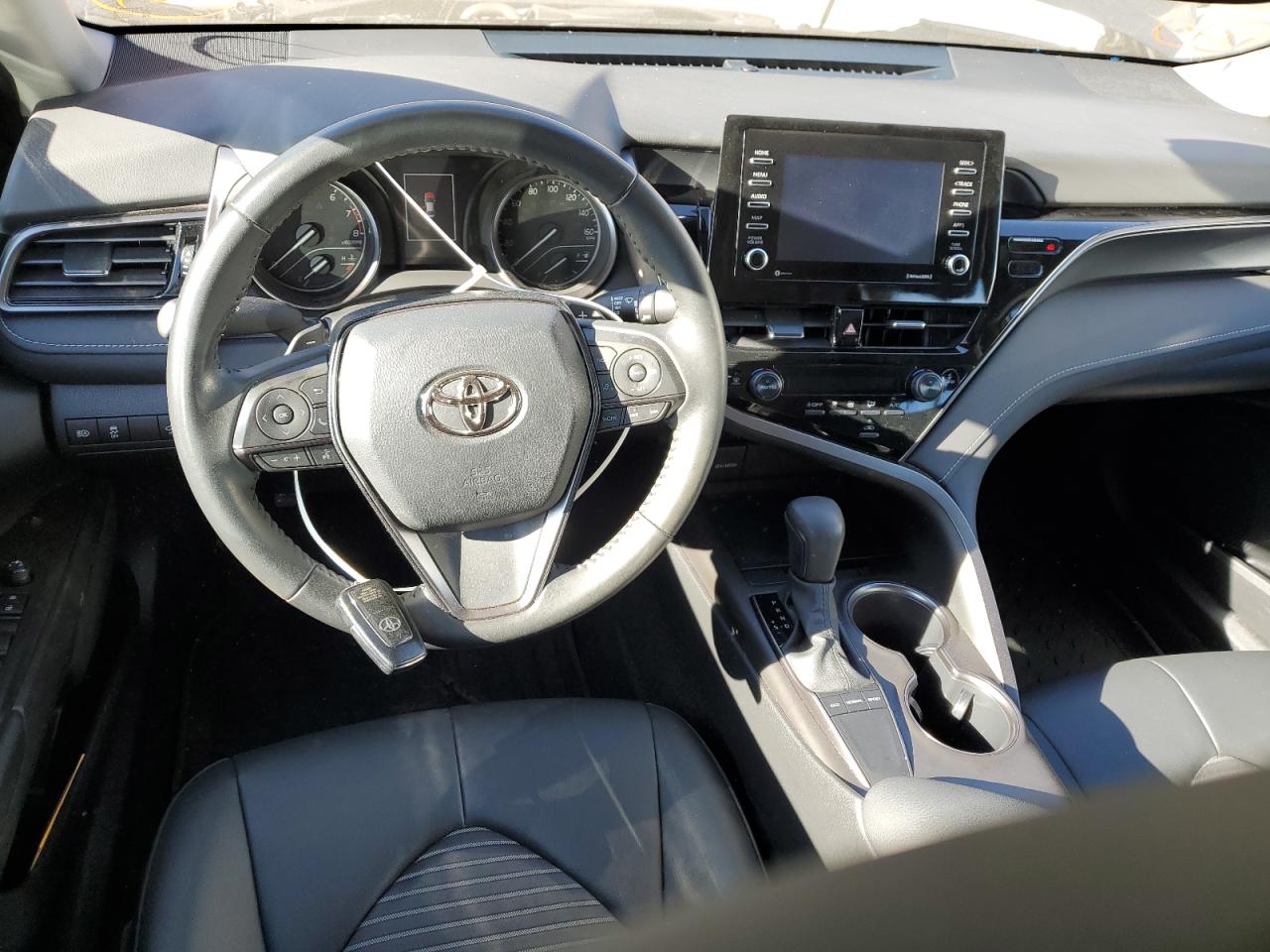 2022 TOYOTA CAMRY SE VIN:4T1T11AK8NU049832