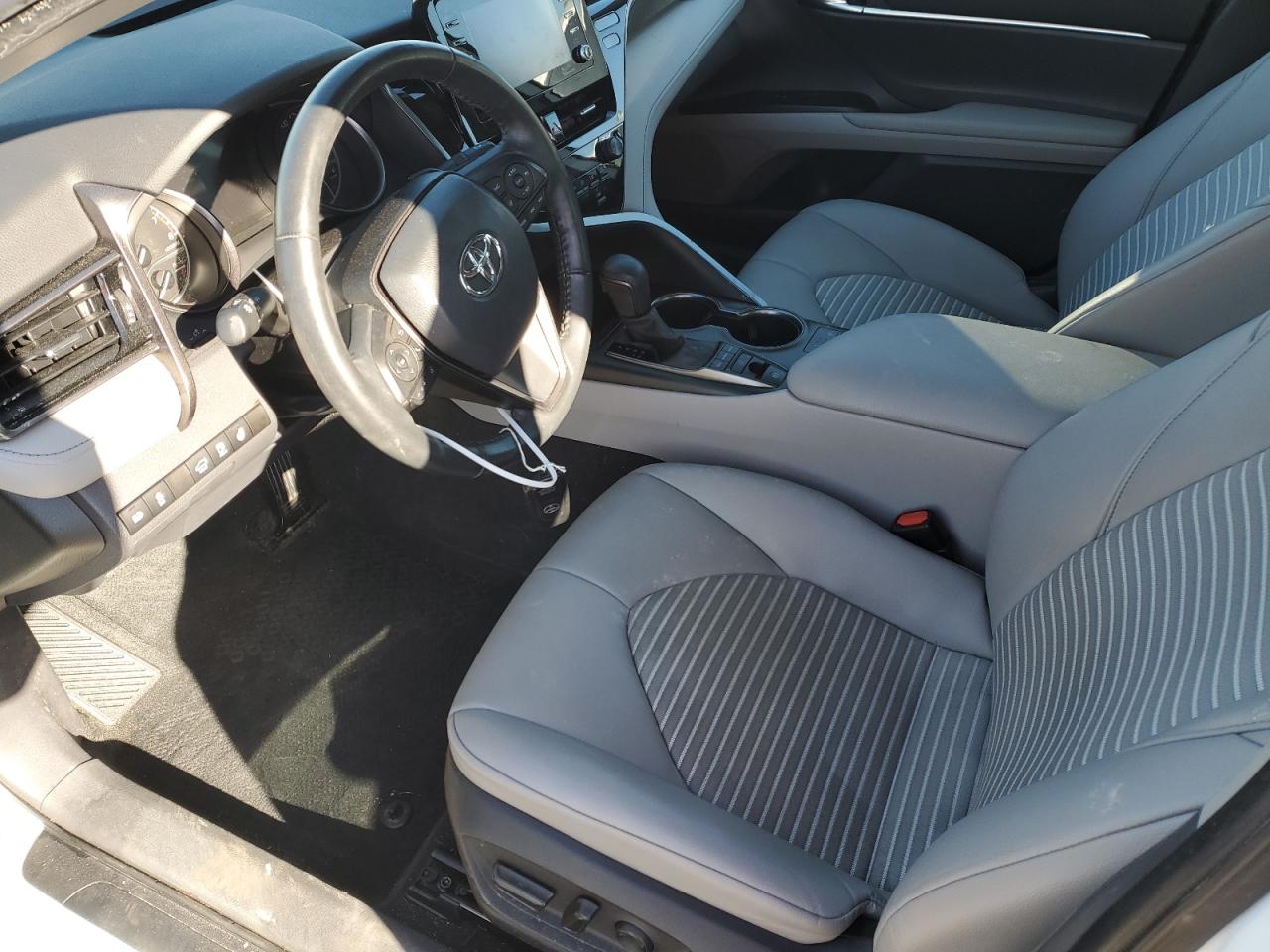 2022 TOYOTA CAMRY SE VIN:4T1T11BK6NU056597