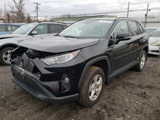 2021 TOYOTA RAV4 XLE VIN: 4T3R6RFV6MU007002