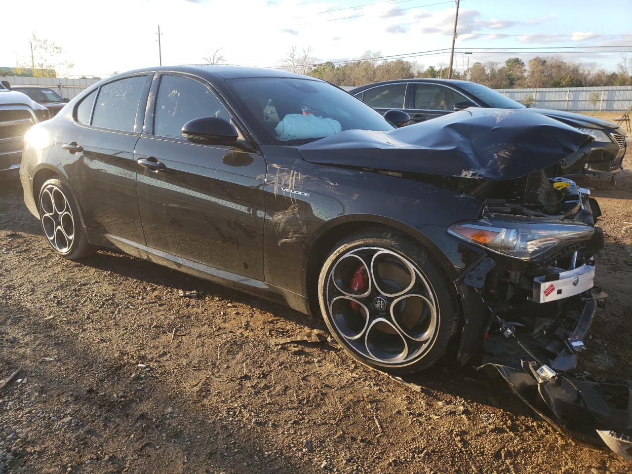 2023 ALFA ROMEO GIULIA TI VIN:ZARFAMBN0P7668511