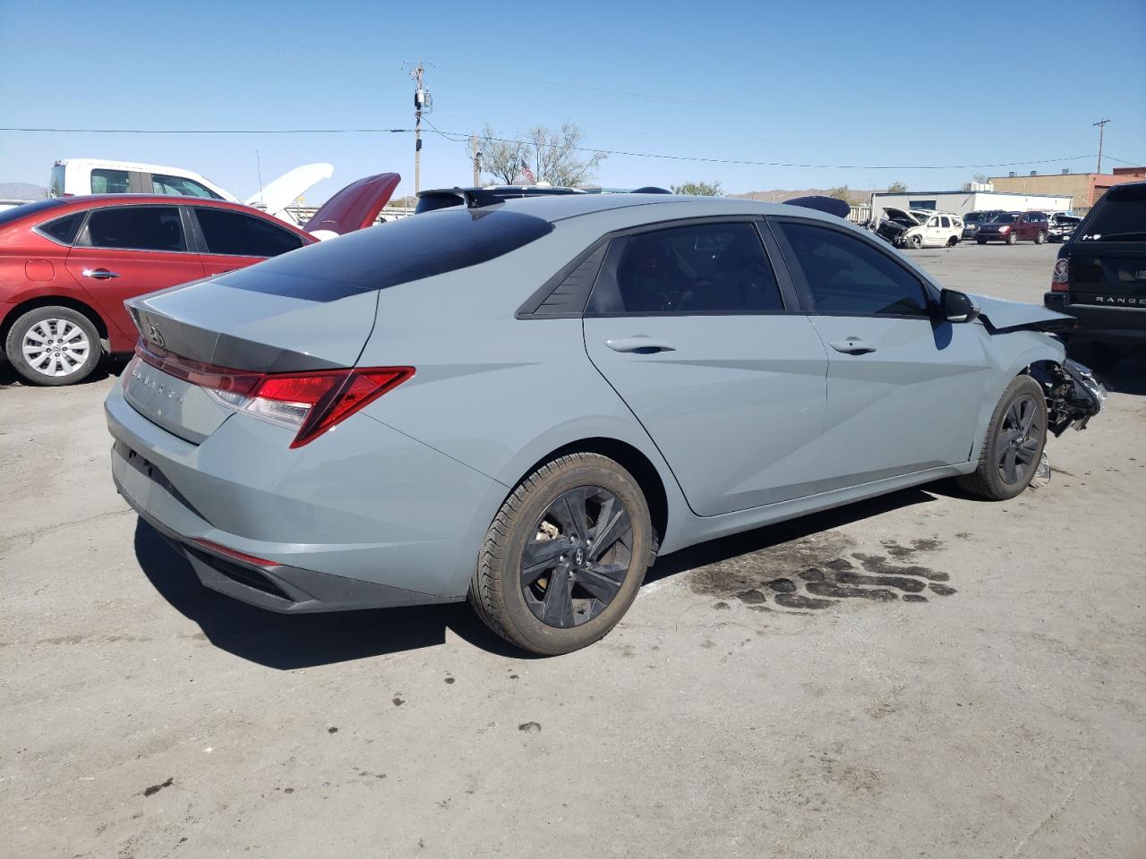2022 HYUNDAI ELANTRA SEL VIN:KMHLS4AG8NU323198