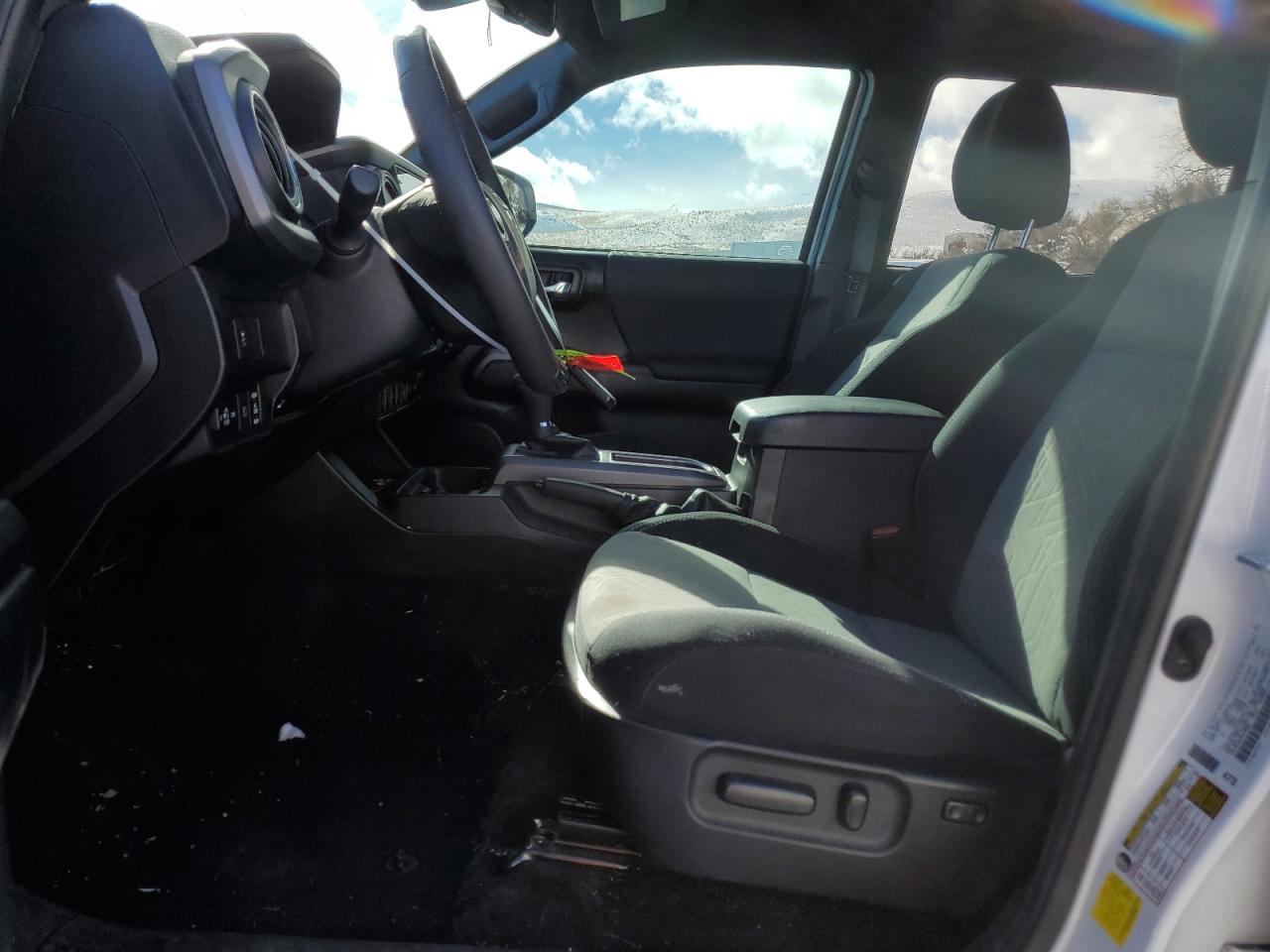 2022 TOYOTA TACOMA DOUBLE CAB VIN:3TMCZ5AN2NM470500