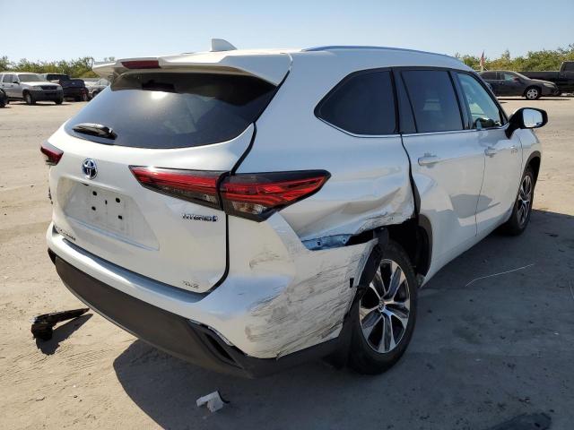 2021 TOYOTA HIGHLANDER HYBRID XLE VIN: 5TDGBRCH9MS025884