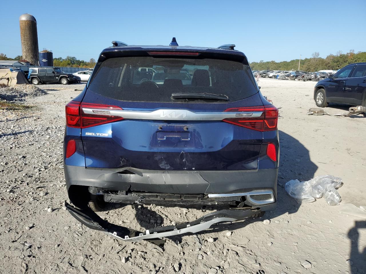 2022 KIA SELTOS EX VIN:KNDERCAA1N7318471