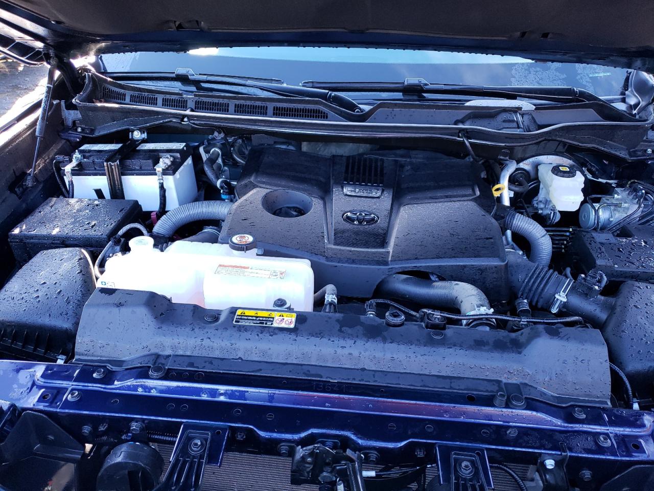 2022 TOYOTA TUNDRA CREWMAX LIMITED VIN:5TFJA5AB9NX008630