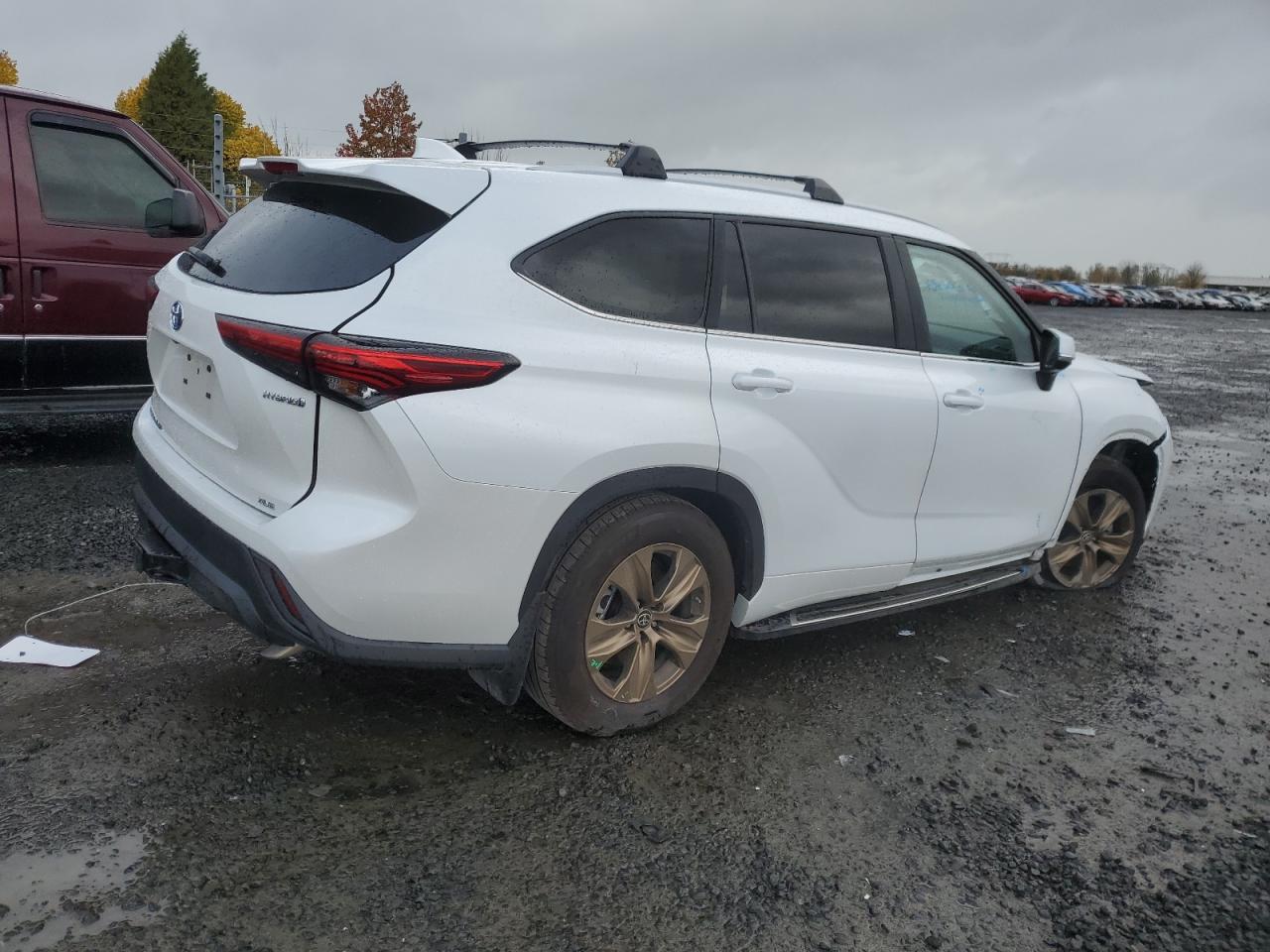 2023 TOYOTA HIGHLANDER HYBRID BRONZE EDITION VIN:5TDABRCHXPS579896