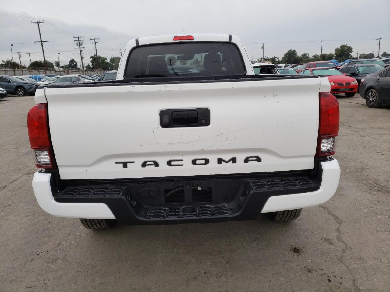 2022 TOYOTA TACOMA ACCESS CAB VIN:3TYRX5GN0NT055638