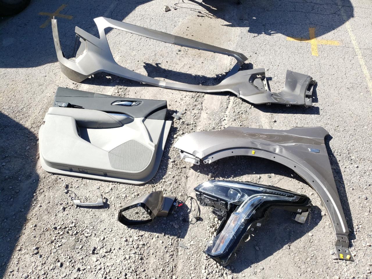 2023 CADILLAC XT4 LUXURY VIN:1GYFZBR45PF161804