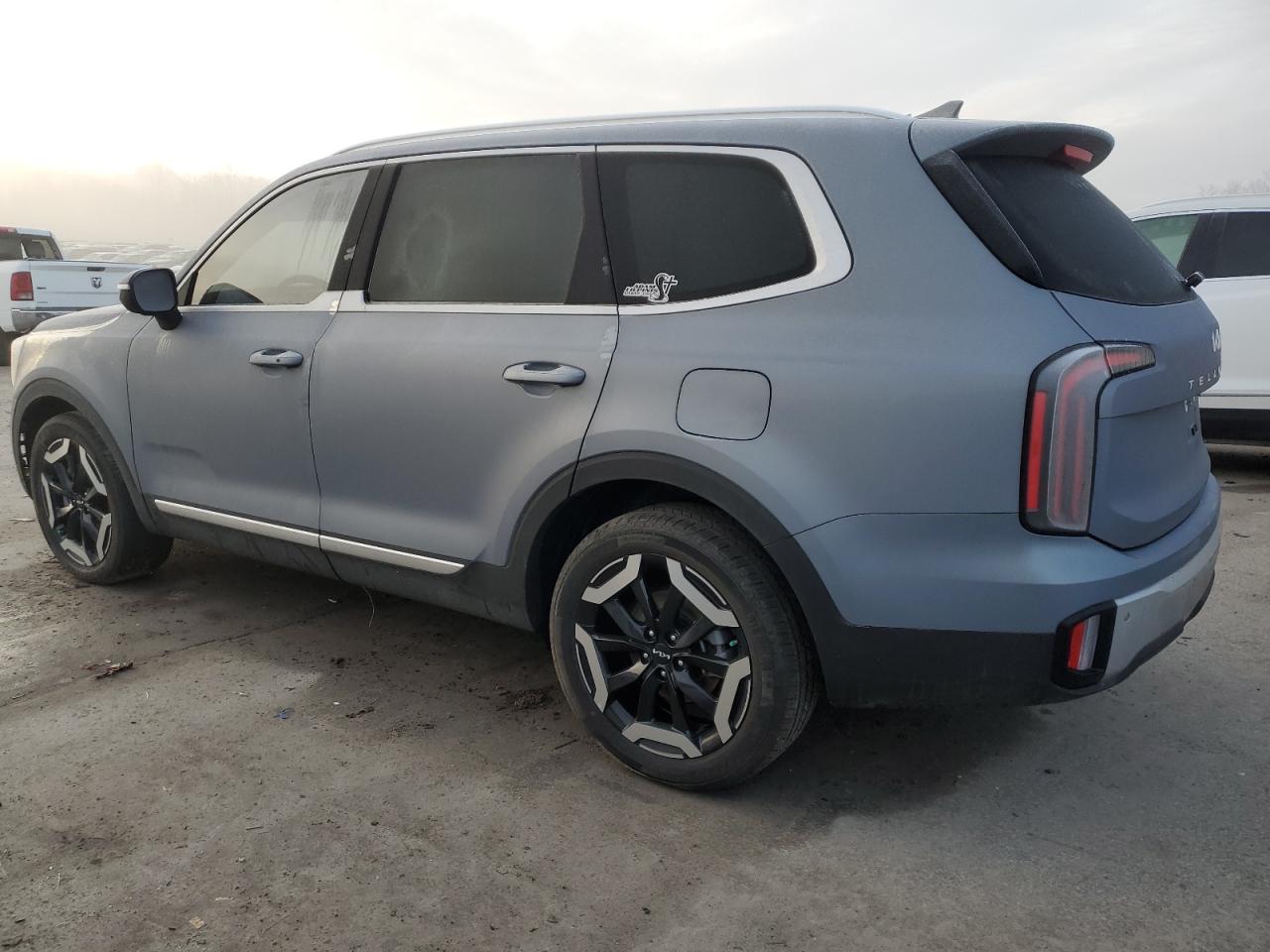 2023 KIA TELLURIDE EX VIN:5XYP3DGC8PG398835