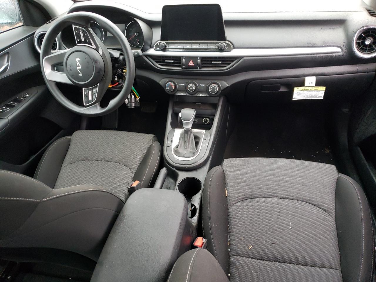2022 KIA FORTE FE VIN:3KPF24AD6NE498913