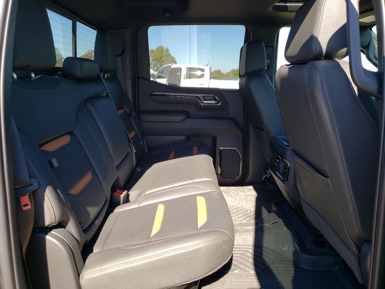2022 GMC SIERRA K1500 AT4 VIN:1GTPUEEL3NZ633162