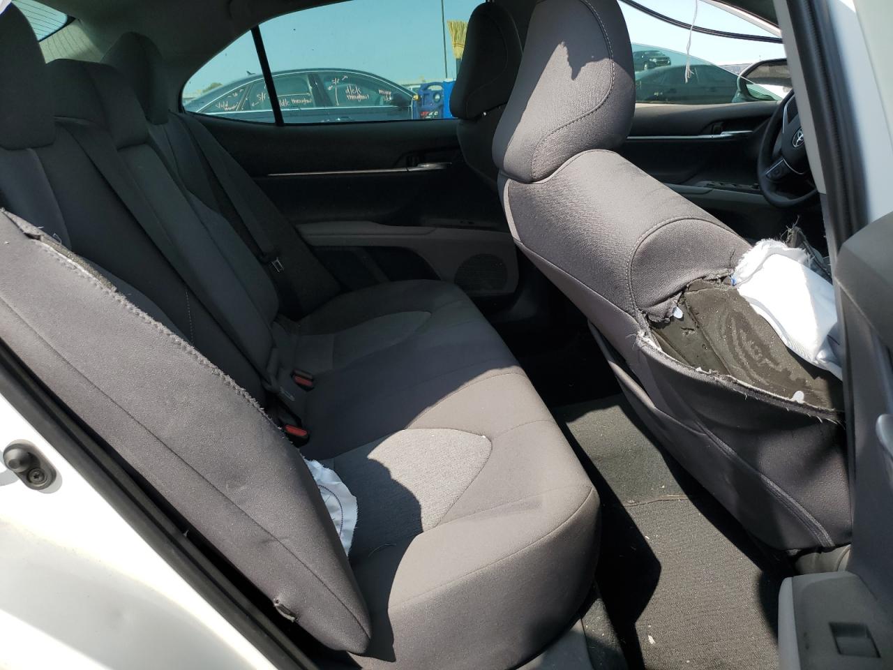 2022 TOYOTA CAMRY LE VIN:4T1R11AK0NU680715