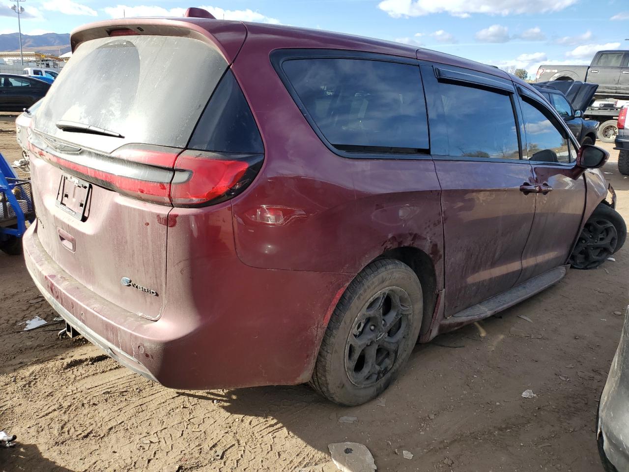 2022 CHRYSLER PACIFICA HYBRID LIMITED VIN:2C4RC1S73NR216338