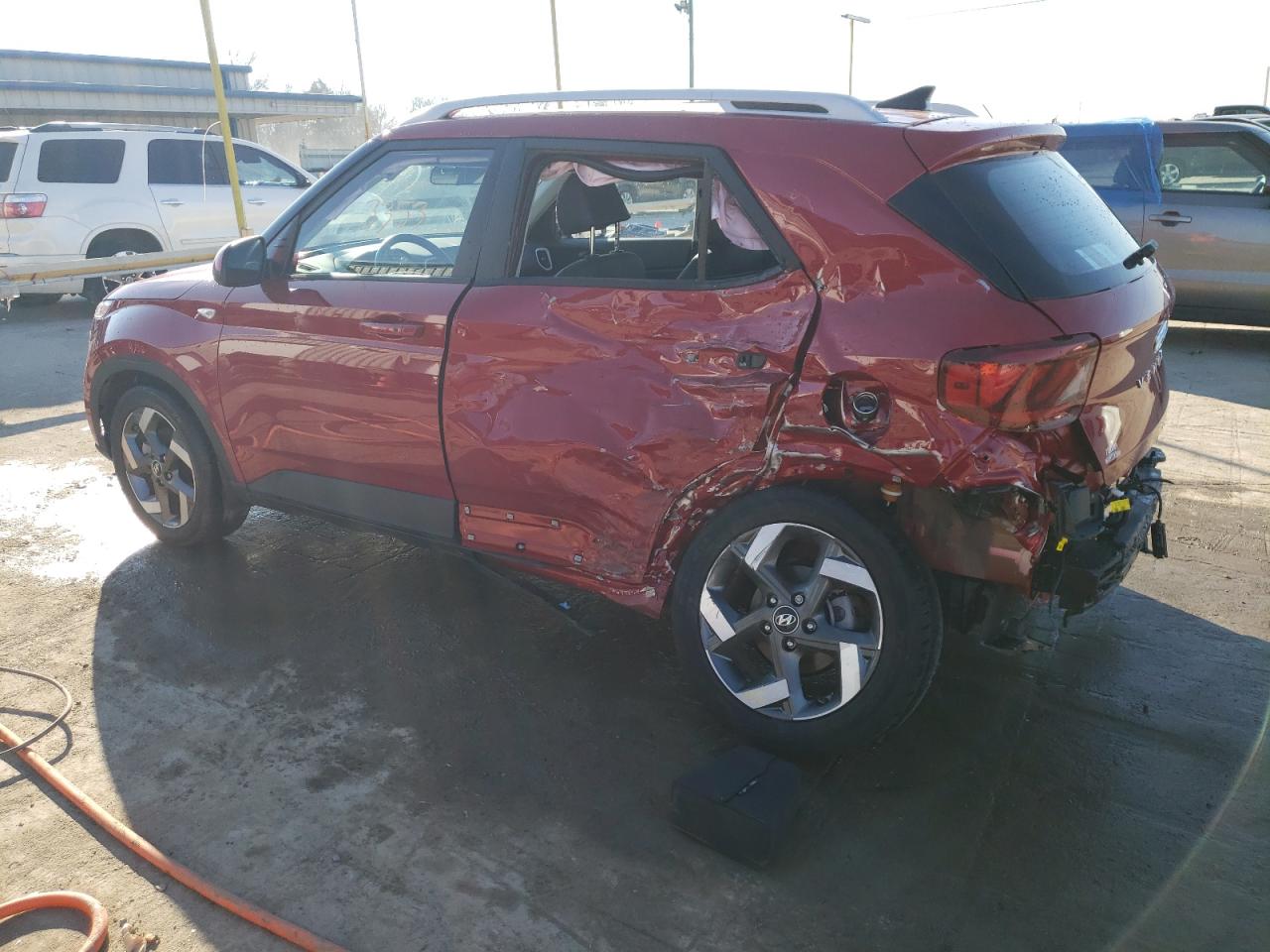 2022 HYUNDAI VENUE SEL VIN:KMHRC8A38NU151802