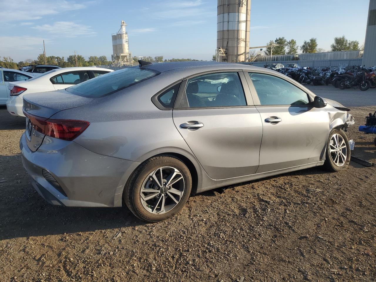 2023 KIA FORTE LX VIN:3KPF24AD8PE686514