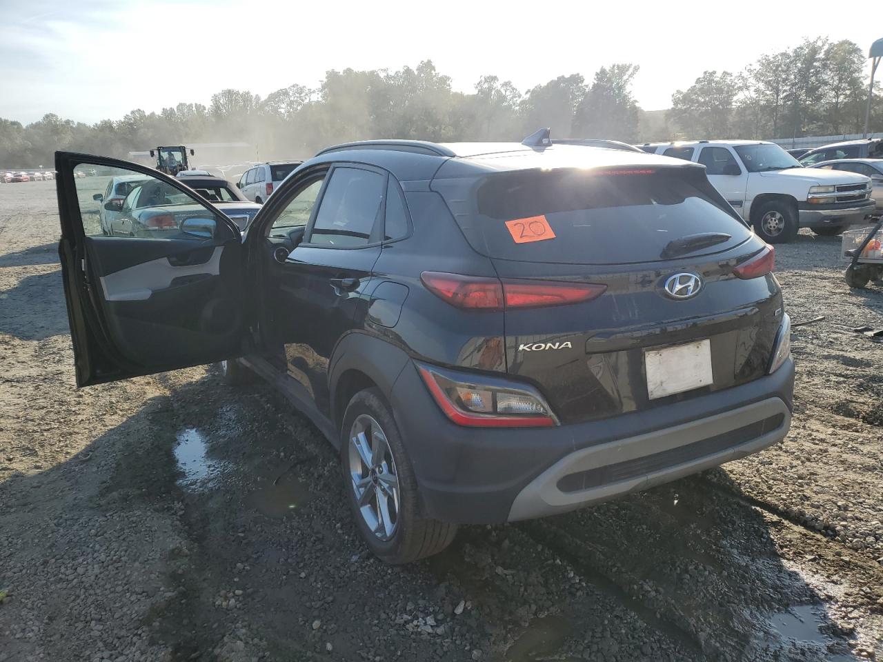 2022 HYUNDAI KONA SEL VIN:KM8K6CABXNU818002