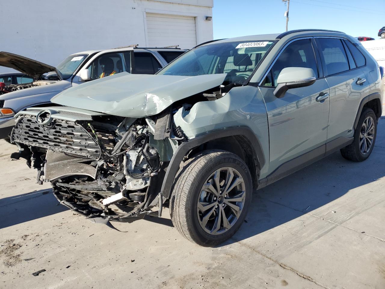 2022 TOYOTA RAV4 XLE PREMIUM VIN:JTMB6RFVXND521421