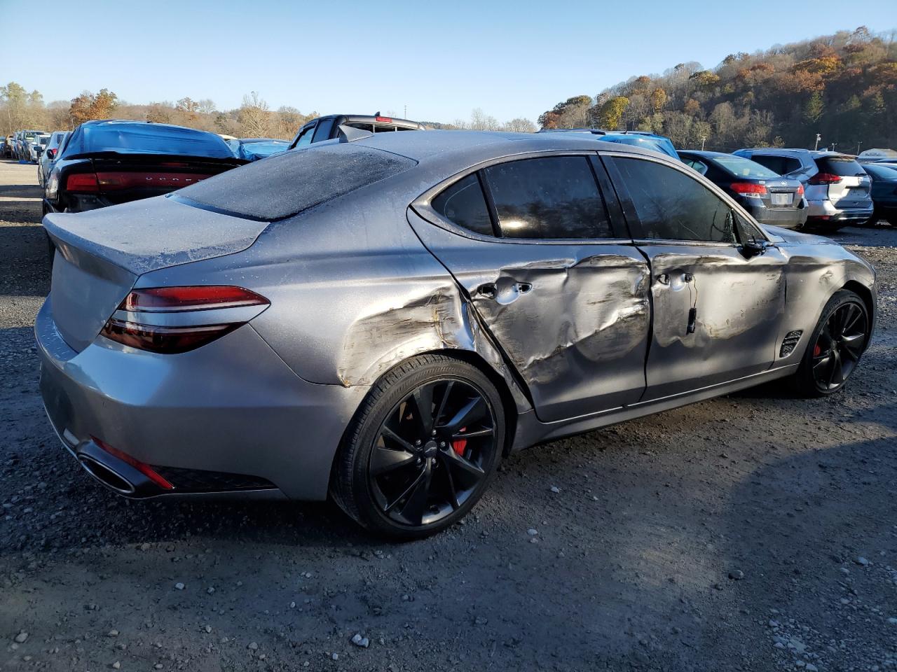 2022 GENESIS G70 BASE VIN:KMTG54TE2NU100827