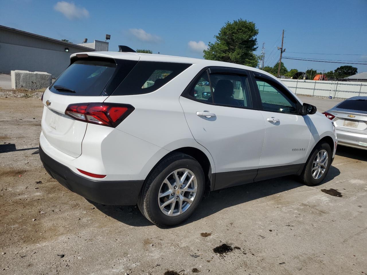 2022 CHEVROLET EQUINOX LS VIN:2GNAXHEV3N6102384