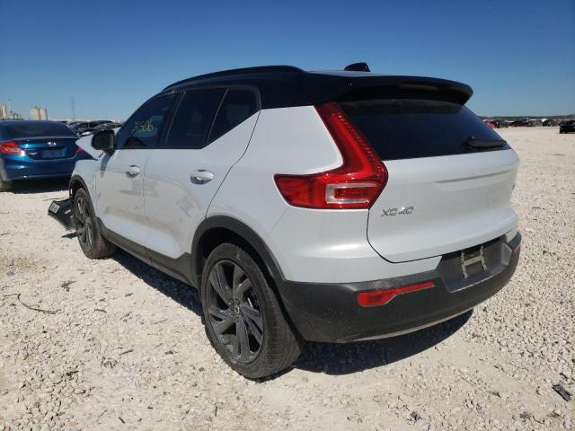 2021 VOLVO XC40 T5 R-DESIGN VIN: YV4162UM4M2432822