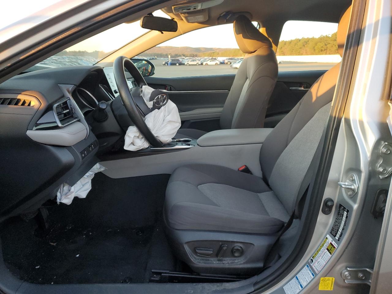 2022 TOYOTA CAMRY LE VIN:4T1C11BK9NU055721