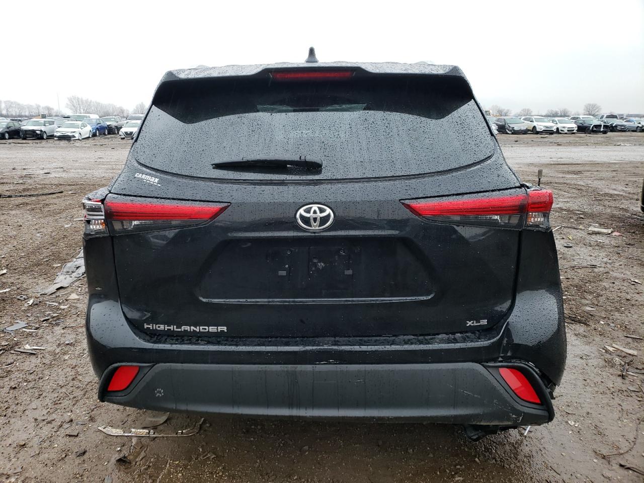 2022 TOYOTA HIGHLANDER XLE VIN:5TDGZRAH0NS118583