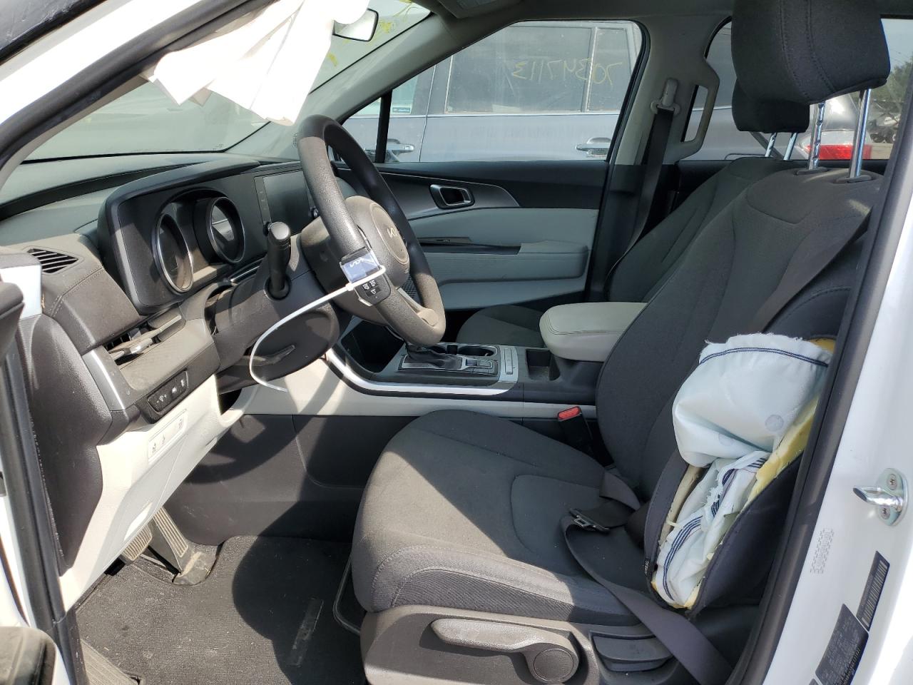 2022 KIA CARNIVAL LX VIN:KNDNB4H38N6131431
