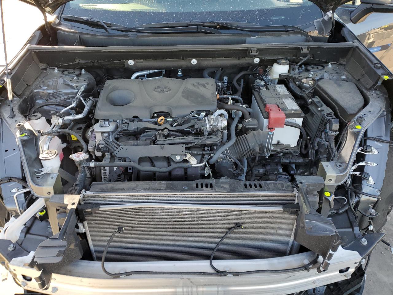 2022 TOYOTA RAV4 XLE VIN:2T3W1RFV1NC211503