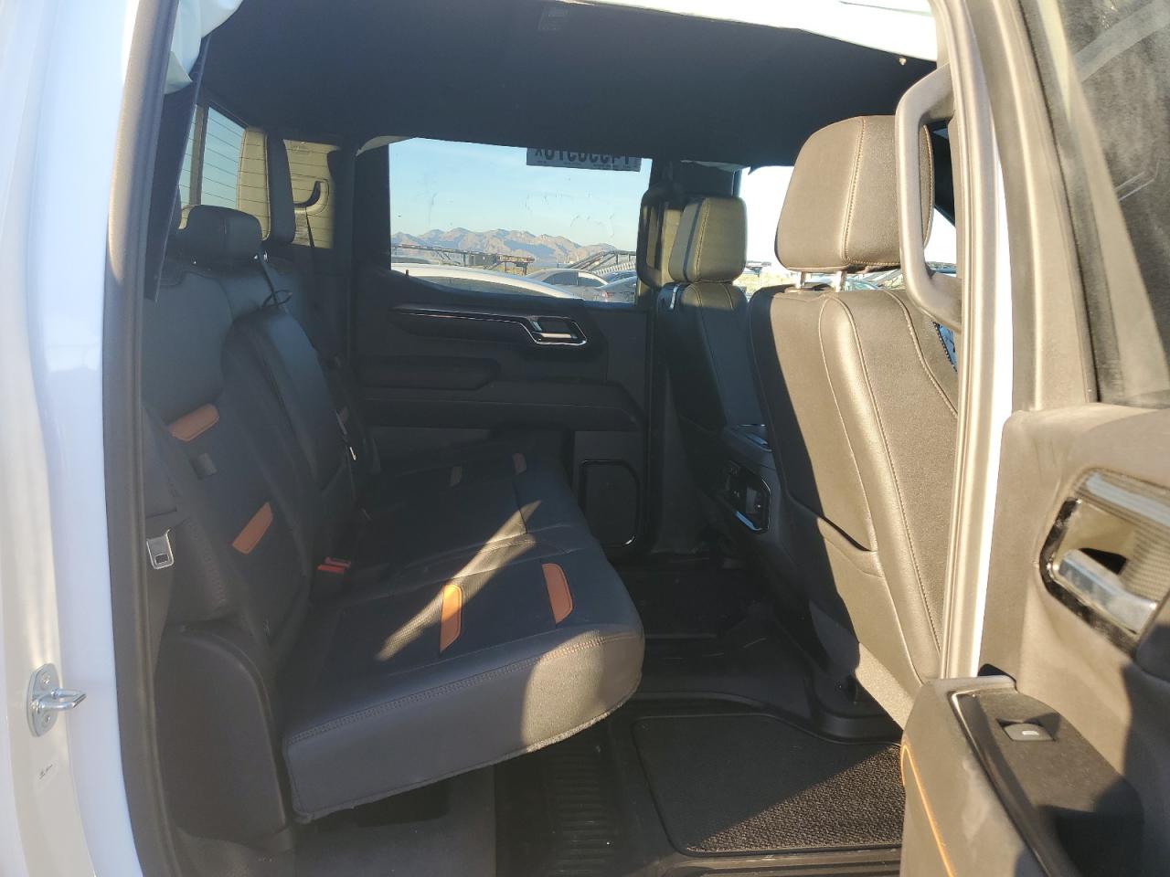 2022 GMC SIERRA K1500 AT4 VIN:1GTUUEET4NZ550522