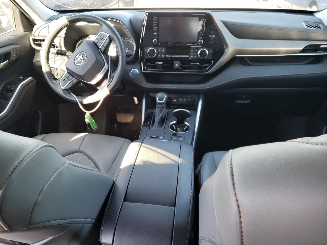 2022 TOYOTA HIGHLANDER HYBRID XLE VIN:5TDABRCH5NS544888