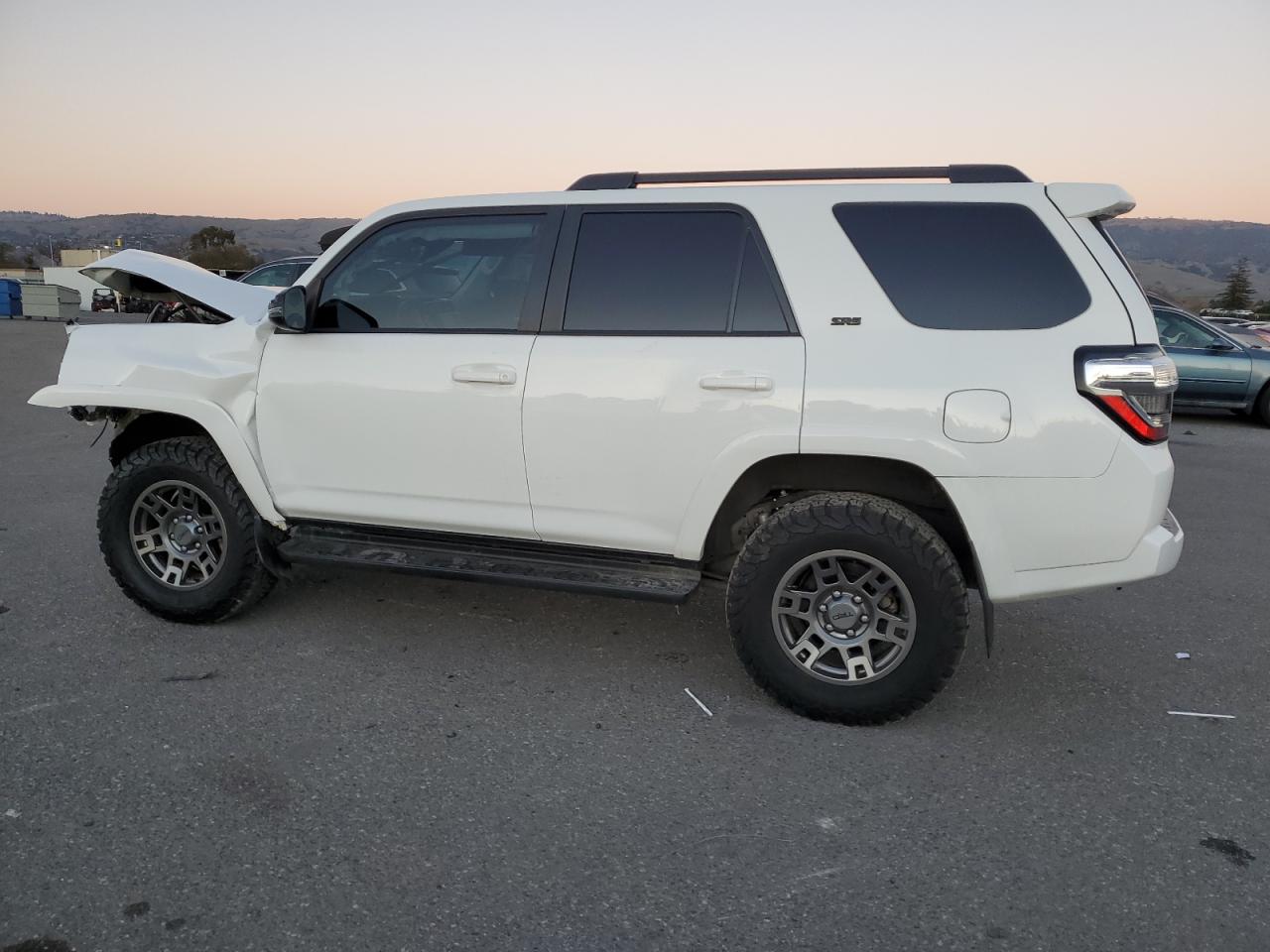 2022 TOYOTA 4RUNNER SR5 VIN:JTEFU5JR7N5265335
