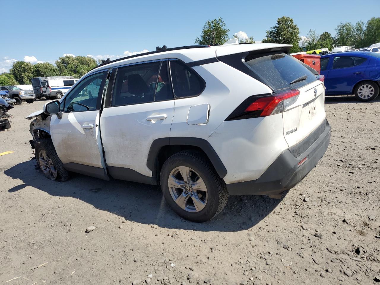 2022 TOYOTA RAV4 XLE VIN:2T3P1RFVXNC274667