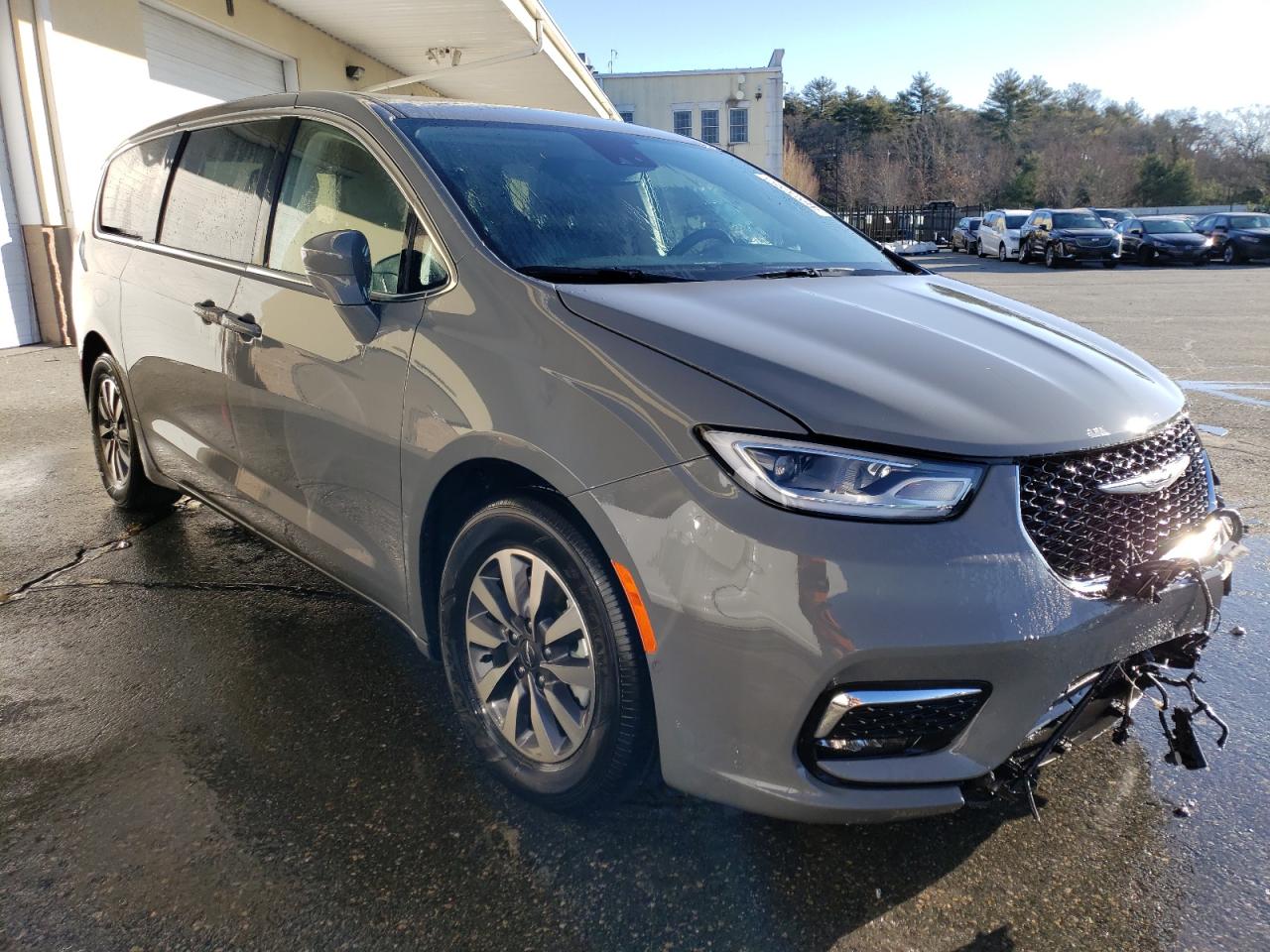 2022 CHRYSLER PACIFICA HYBRID TOURING L VIN:2C4RC1L77NR124180