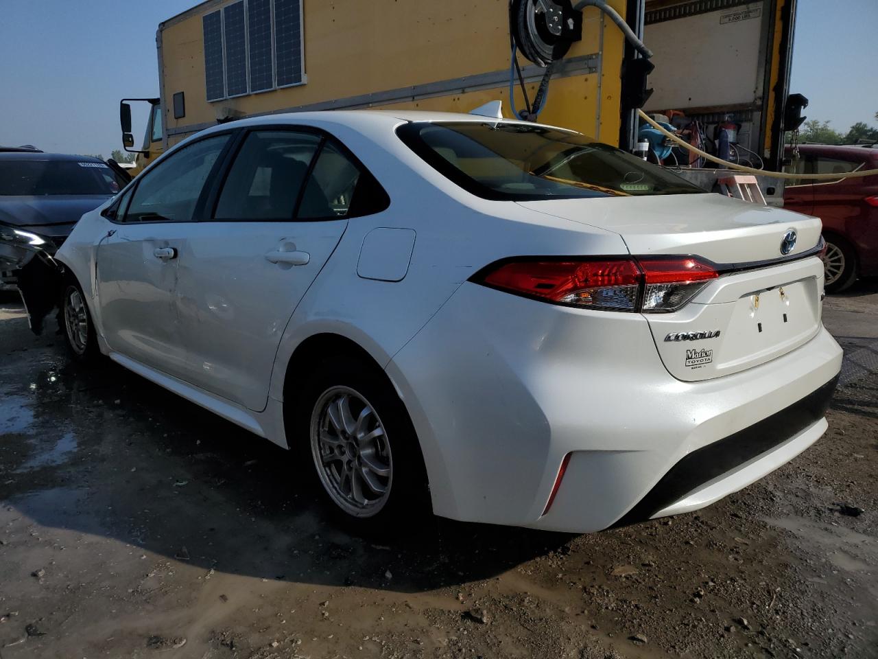 2022 TOYOTA COROLLA LE VIN:JTDEAMDE5NJ040527