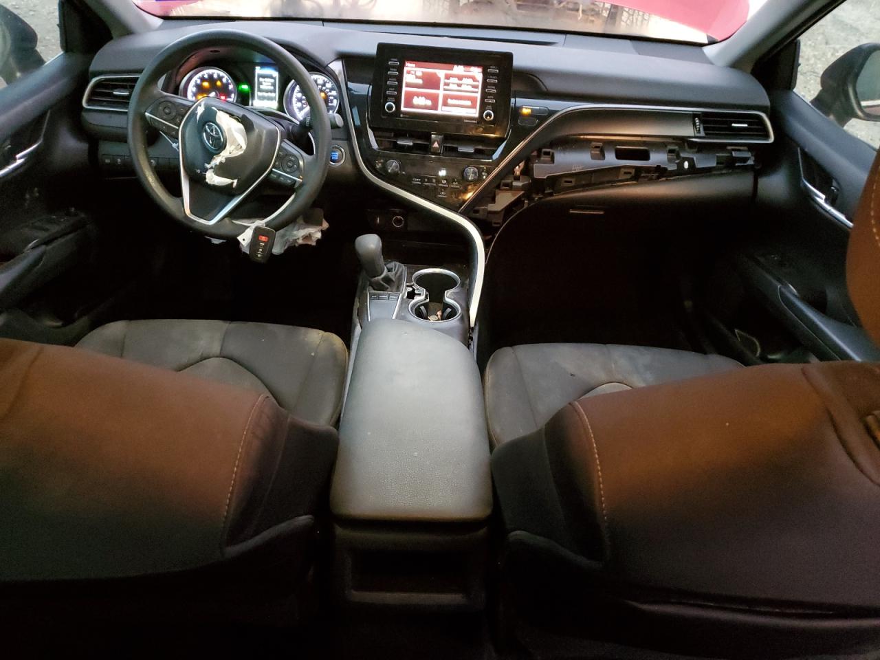 2022 TOYOTA CAMRY LE VIN:4T1R11AK4NU670883