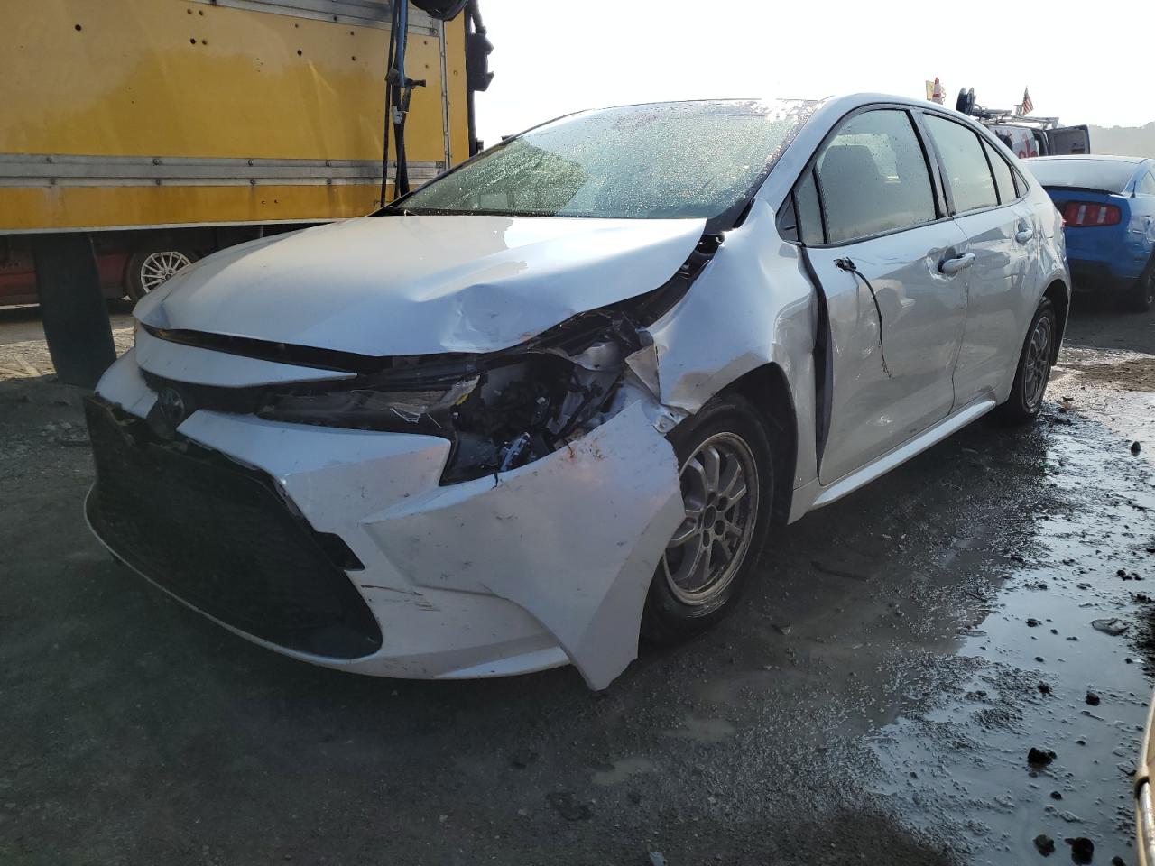 2022 TOYOTA COROLLA LE VIN:JTDEAMDE5NJ040527