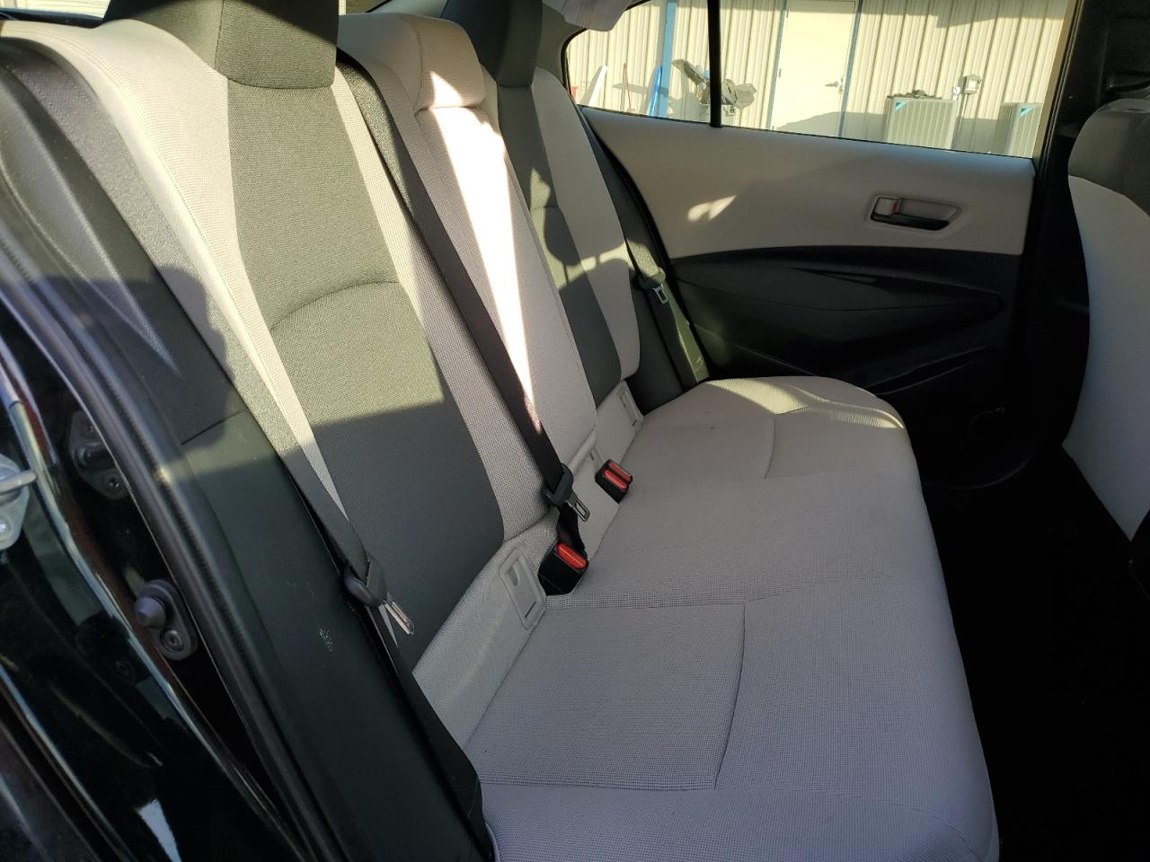 2022 TOYOTA COROLLA LE VIN:JTDEAMDE0NJ050477