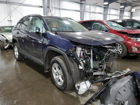 2021 TOYOTA RAV4 XLE VIN: 2T3P1RFV1MW232739