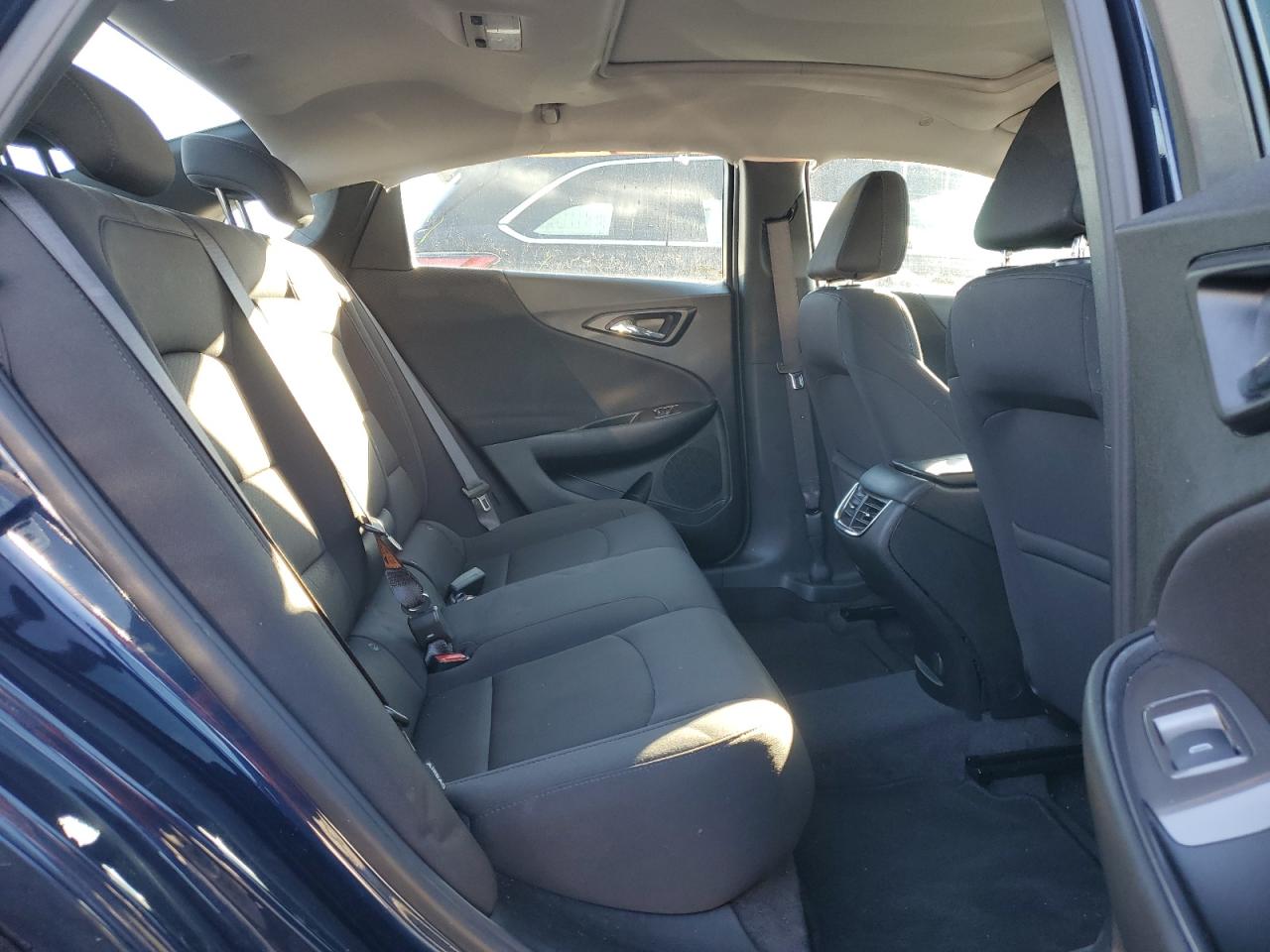 2022 CHEVROLET MALIBU LT VIN:1G1ZD5ST8NF124949