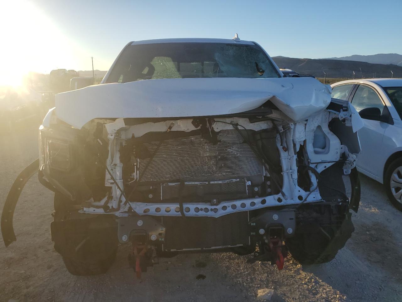 2022 GMC SIERRA K1500 AT4 VIN:1GTUUEET4NZ550522