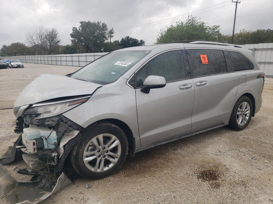 2022 TOYOTA SIENNA LIMITED VIN:5TDZRKEC1NS127467