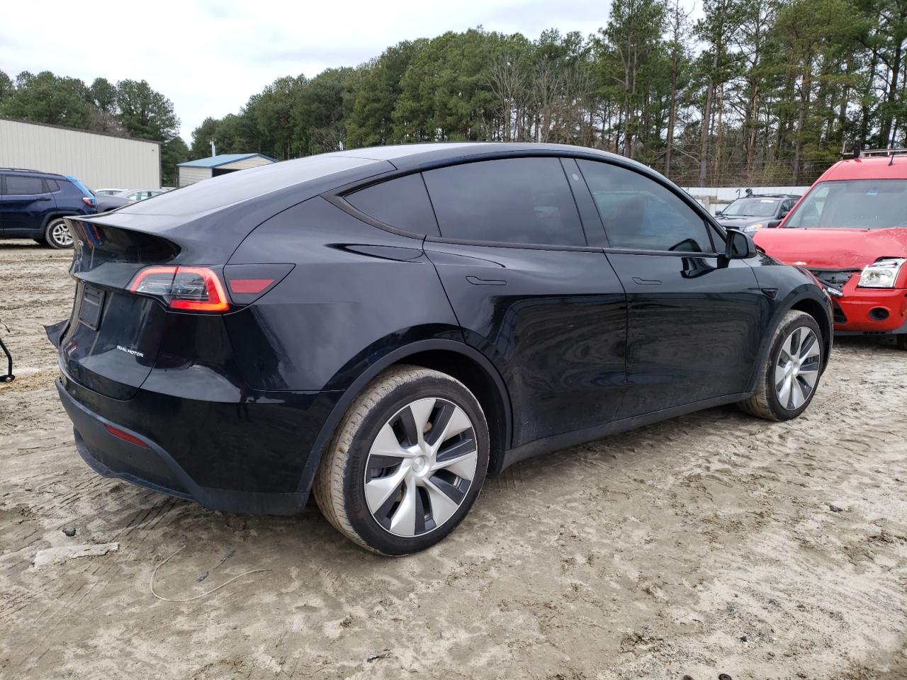 2023 TESLA MODEL Y  VIN:7SAYGDEEXPF631041