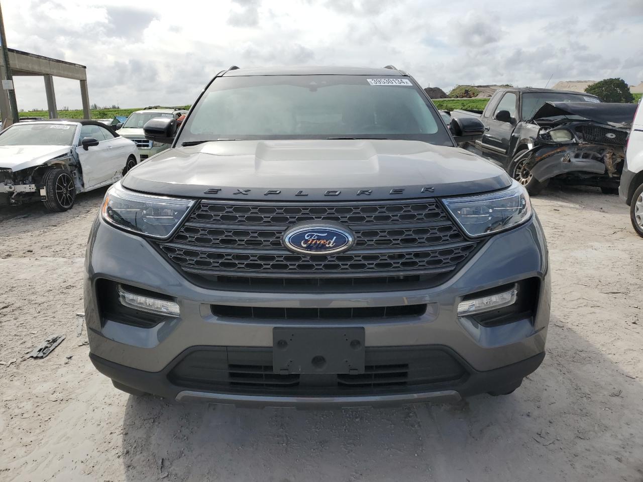 2023 FORD EXPLORER XLT VIN:1FMSK8DH0PGA01695