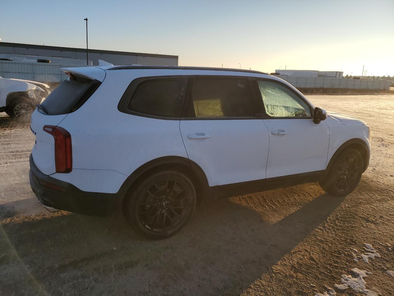 2022 KIA TELLURIDE SX VIN:5XYP5DHC9NG266883