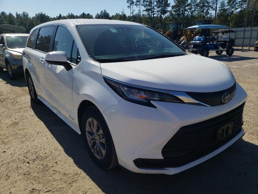 2021 TOYOTA SIENNA LE VIN: 5TDKRKEC8MS039256