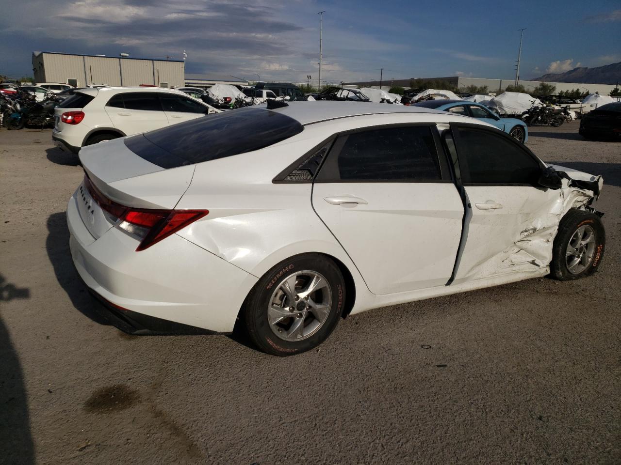 2022 HYUNDAI ELANTRA SE VIN:5NPLL4AG7NH053294