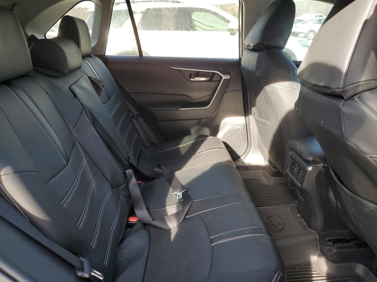 2022 TOYOTA RAV4 XLE VIN:2T3W1RFV2NC175501