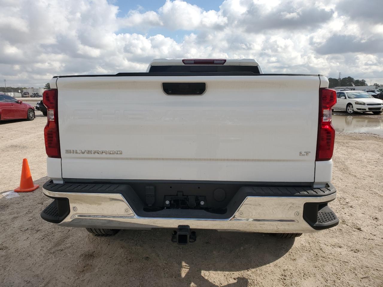 2022 CHEVROLET SILVERADO C1500 LT VIN:1GCPACED5NZ579823